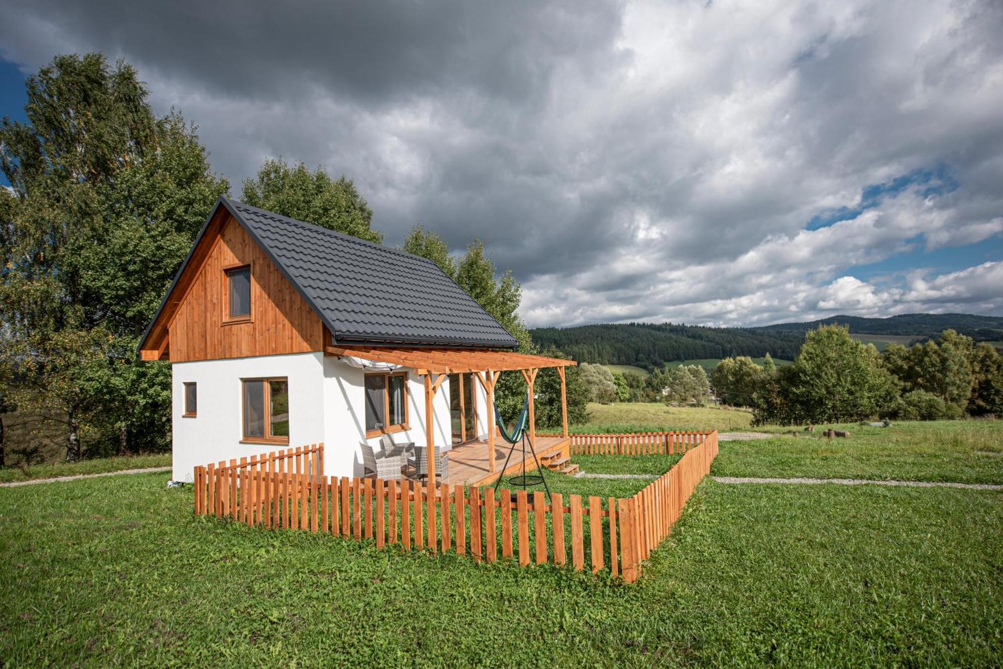 Pastelova Krova - Domki W Bieszczadach Ustrzyki Dolne Exterior foto